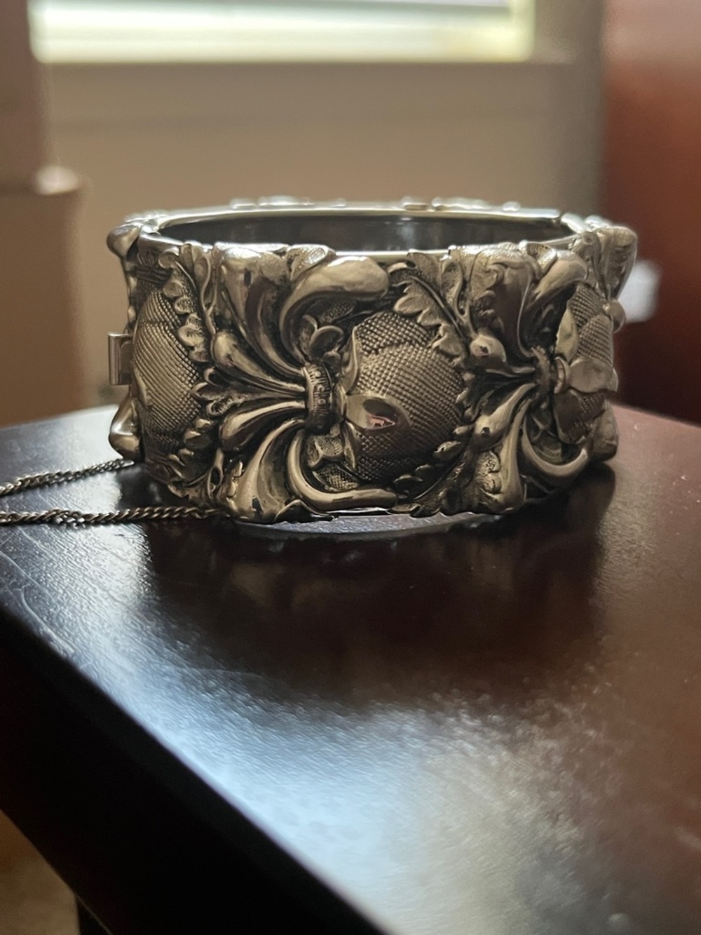 Signed Art Nouveau FLORAL
Repousse Whiting & Davis Cuff
Bracelet -7" x 13/8
